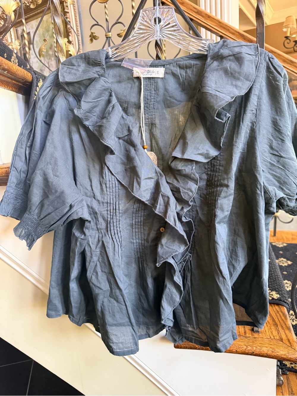 Natural Life NWT Peasant Top. Size S 100%Cotton. Elastic Sleeves. Button front - Picture 2 of 7
